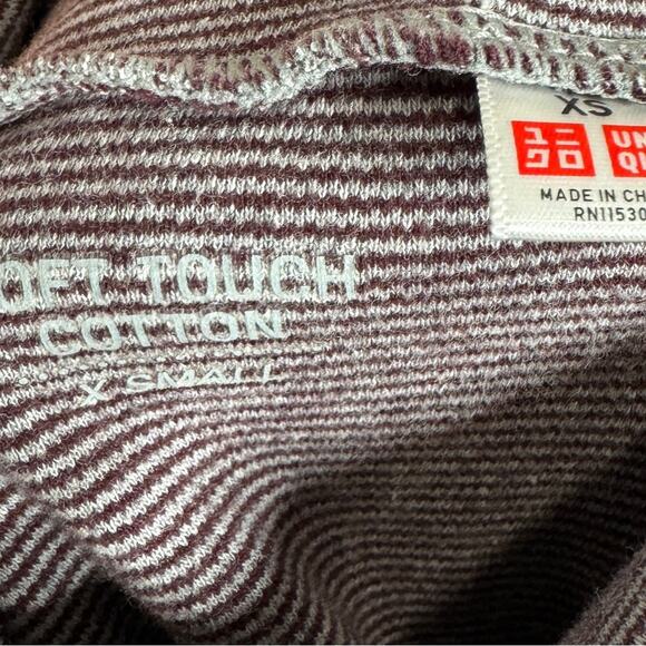 Uniqlo Soft Touch Cotton Burgundy Striped Turtleneck Long Sleeve Top Womens XS‎ - Picture 7 of 9